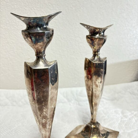 Pair of Silver Plate Candlesticks Pointed Gothic Vintage Sheffield READ - Picture 4 of 6